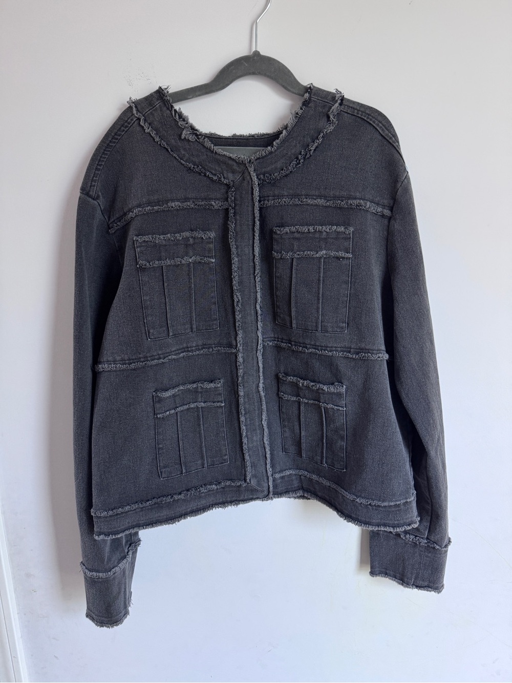 NWT Evereve Grey Denim Jacket Collarless Raw Hem Frayed Edgy Contemporary